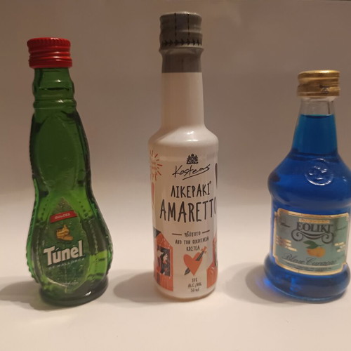 Miniature liqueurs, pack of 6, 50ml