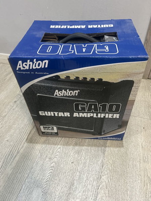 Ashton GA10 Guitar Amplifier like new