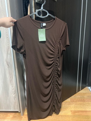 H&M short brown dress new, size L