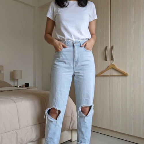 Sinsay Mom Fit Jeans light wash size 34 like new