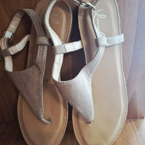 Sandals flat used size 40, worn twice
