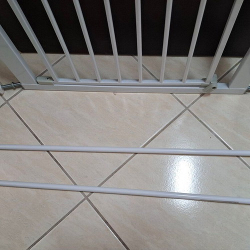 Safety 1st Easy Close Metal Safety Gate with Extension like new