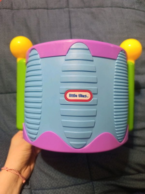 Little Tikes children's toy drum like new