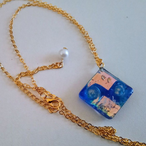 Handmade necklace blue and gold new with 45+5 cm chain