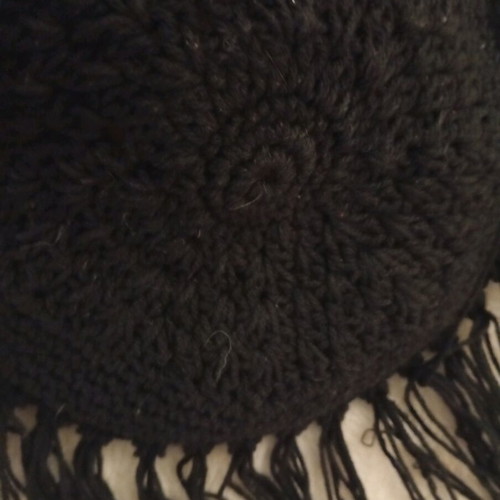 Women's crochet bag with fringes like new, black