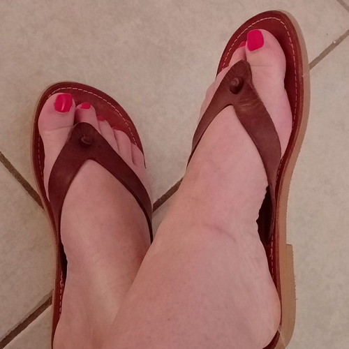 Leather sandals flip-flops size 37 used, brown