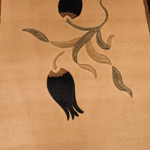 Living room rug with modern design like new, size 2.14x2.85