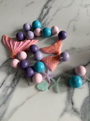Cake accessories with mermaid tail theme like new