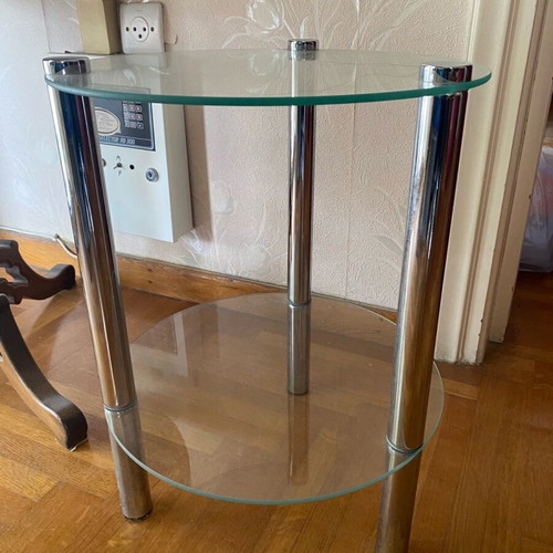 Round side table with glass surfaces and metal legs like new