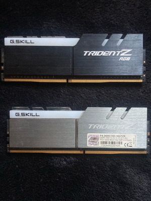G.Skill Trident Z RGB DDR4 32GB RAM σαν καινούργιο με 2x16GB Modules και ταχύτητα 2400