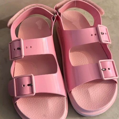 Gucci sandals size 39 pink like new