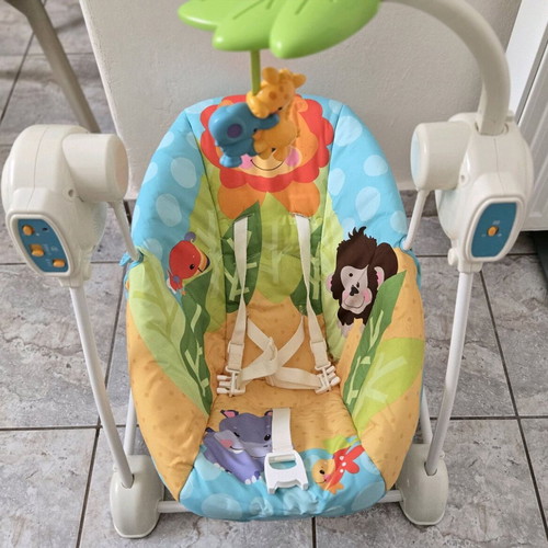 FisherPrice Relax cradle swing used with music