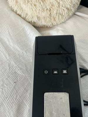 Coffee maker like new, slightly used