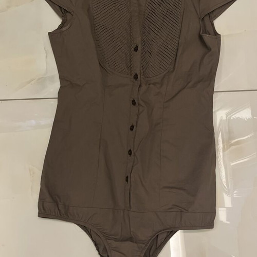 Stradivarius women's bodysuit shirt small khaki like new