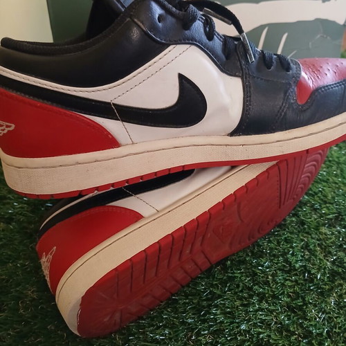 Nike Air Jordan 1 Low Black Toe used, size 42.5