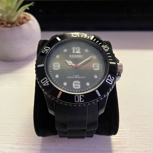 Kosmo Watch black wristwatch with rotating bezel new