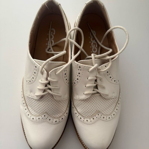GoGo loafers used, white faux leather, size 38