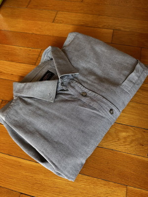 Ocean Shark shirt like new, gray, XXL