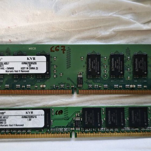 Kingston RAM DDR2 memories 2GB+1GB at 667Mhz like new