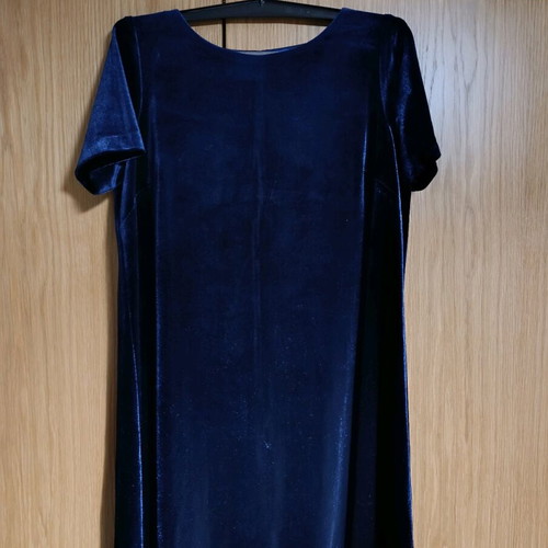 dark blue long dress formal Velvet Crop Top With Mesh V Neckline| Velvet Tops – conDiva main image 0