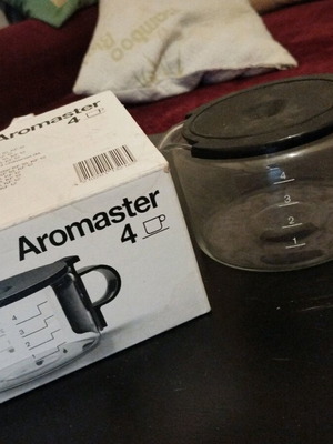 Κανάτα καφετιέρας με το κουτί της, brown, για 4 κούπες, σαν καινούργια