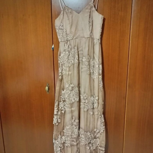 Le Vertige beige dress like new, size M