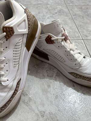 Jordan Spizike Low sneakers like new, size 44, white and brown