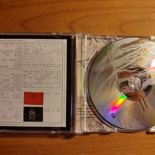 Amnesiac Radiohead CD like new, rock