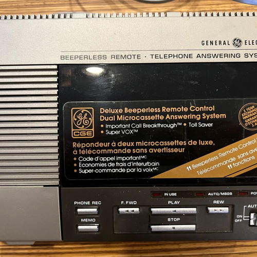 Vintage Original GE General Electric 2-9880 answering machine with cassettes used