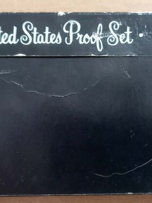 1974 US Mint Proof Set with Eisenhower Dollar and Kennedy Half