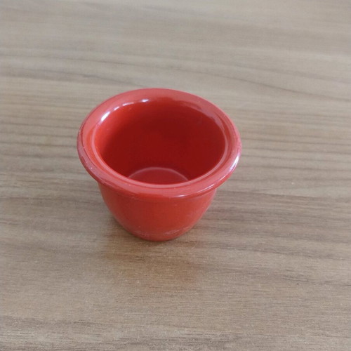 Red candle holder for tealight used, small pot