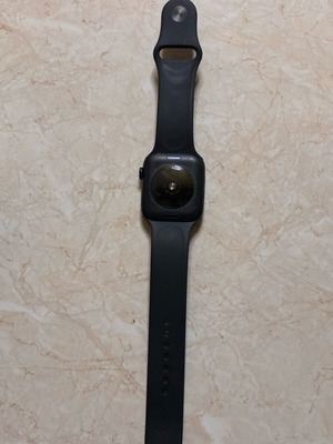 Apple Watch SE (Gen 2) 44mm like new with charger