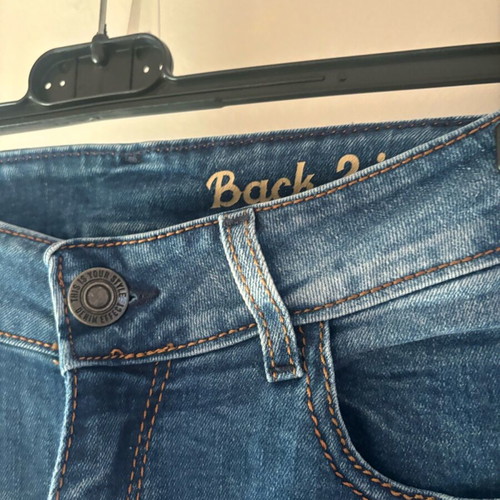 Back2jeans blue jeans like new, size M