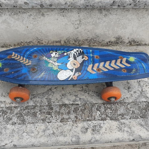 Children's skateboard used, small 42 cm deck