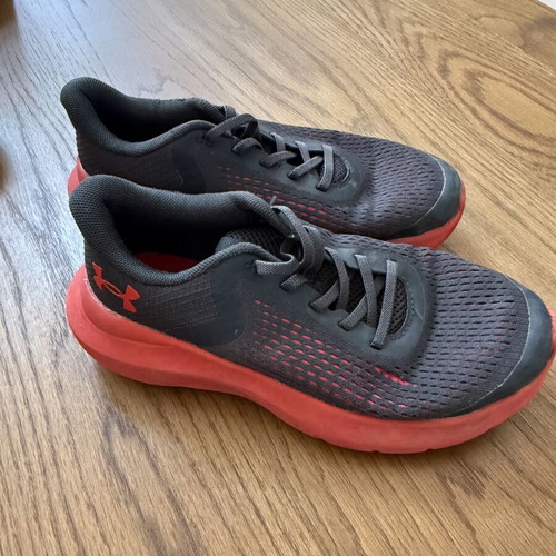 Nike children's sneakers sizes 29.5 to 32