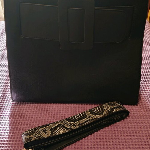 Black square handbag with detachable croco-style shoulder strap new