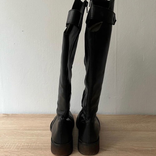 Leather boots size 39 used, black