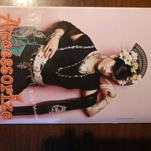 Super magazine used, issue 308, May 2006