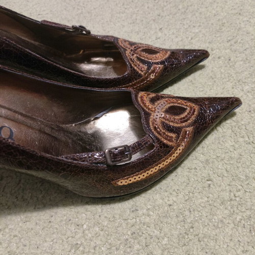 Migato brown pumps used with gold, 6 cm heels, size 39
