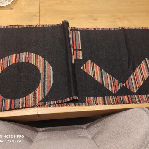 Kenzo authentic scarf 100% wool like new, multicolored