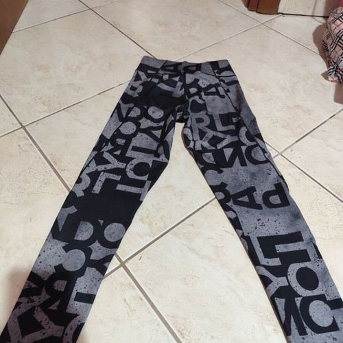Adidas leggings for girls size XS like new