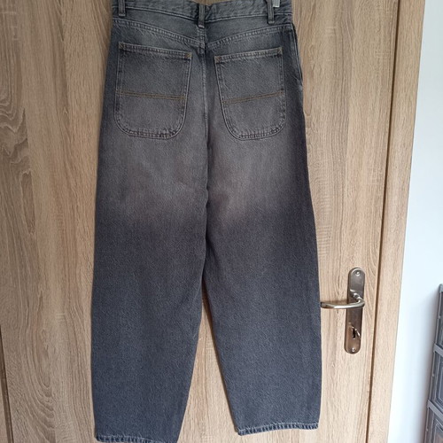 Bershka jeans size 34 gray like new