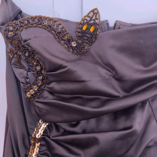 Women's strapless dress like new, size small, evening gown