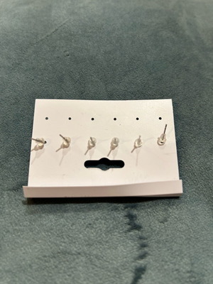 Earring set unused