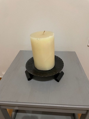 Decorative iron candle holder with beige candle 17x10 cm new
