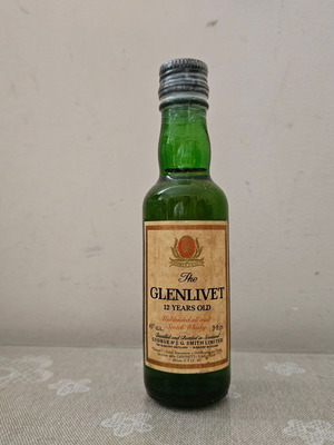 Glenlivet 12yo whisky miniature new, 38ml, glass bottle