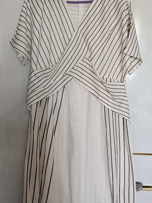 Long dress XXL like new, oil and ecru color