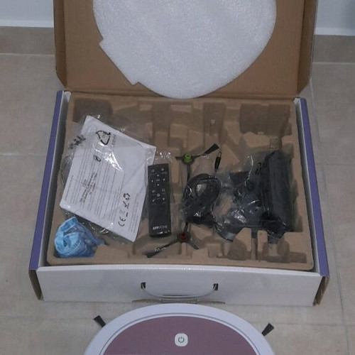 AppHome robot vacuum like new