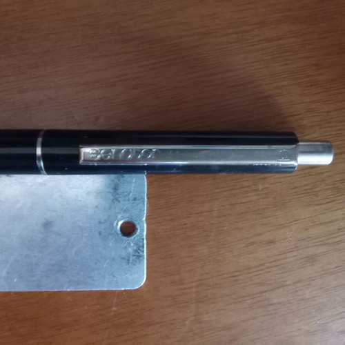 Senator pen used