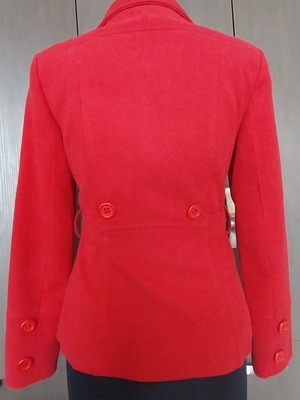 Women's coat used red medium, 70% wool